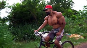 Bigorexia Movie - Muscle Dysmorphia - Bodybuilding