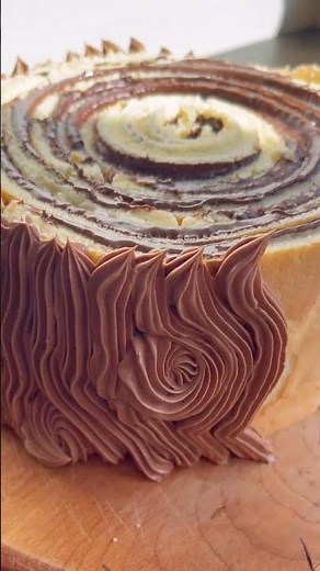 How to make Woodland tree stump cake video #dutchcake #cakedecorating #cakeart #cakedesign#cakestyle