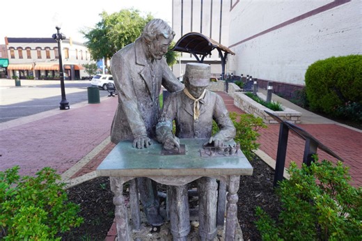 Free internet access for downtown Marshall visitors and residents