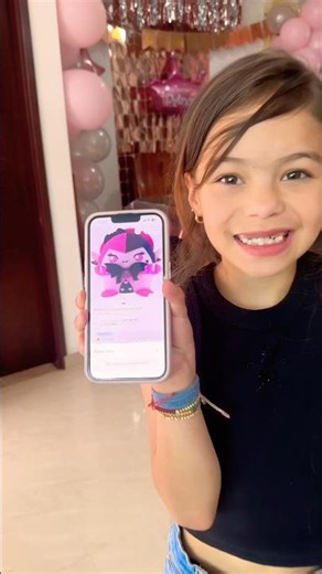 When your daughter wants you to buy her new stuffed animals 🥴cute 🍒🍏🍇#ibañezfamily #humor #funny