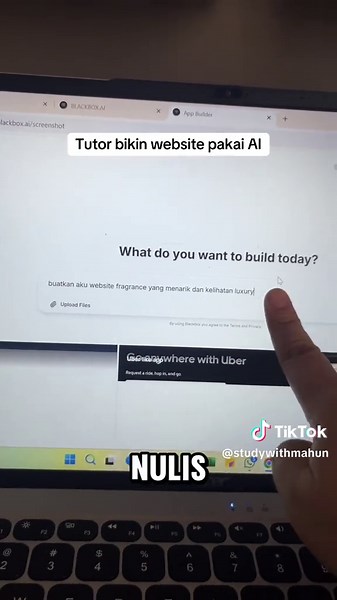 Membuat Website Menggunakan Black Box AI