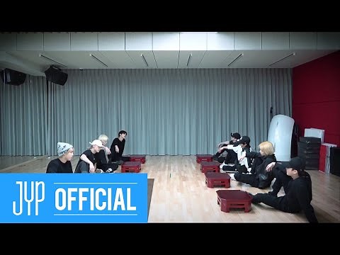 Stray Kids "神메뉴(God's Menu)" Dance Practice Video (THE FACT MUSIC AWARDS ver.)