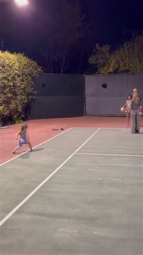 1.9K views | So funny. | Jamie Zwick | Facebook