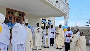 Archbishop Philip Anyolo, officially opens and blesses Our Lady of the Miraculous Medal Chapel of the Congregation of the Mission(Vincentian) in Kamulu. | Archdiocese of Nairobi