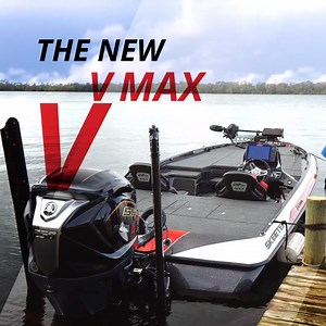 The new V6 V MAX SHO. Turning heads with 40% more charging power and winning good looks. 🔥 😎 🏆The fish won’t know what hit ‘em! #YamahaOutboards | Yamaha Outboards