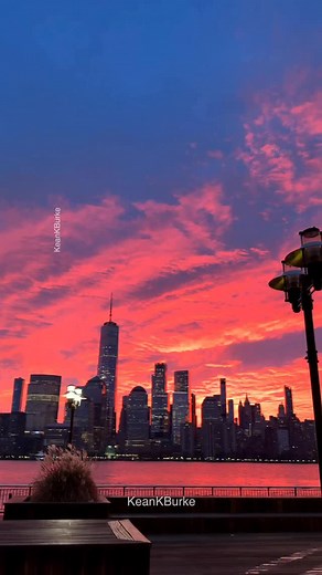 We saw the best sunrise of 2025 in New York City earlier this morning. I’ve been trying for 3 years to get this type of sunrise. #NewYorkcity #sunrise #nycskyline #nyc #newyork #worldtradecenter #nycphotography #manhattan #visitnyc #travelnyc | Kevin Burke