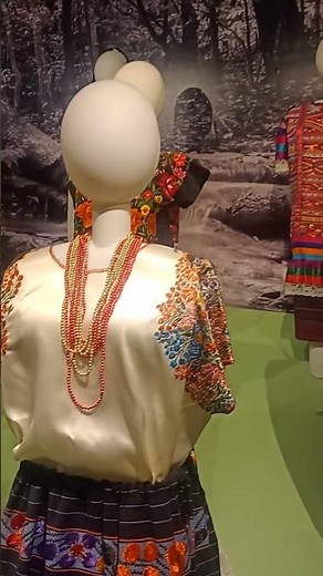 Traditional costumes at the MAP
