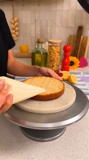 Bridgerton Royal Garden Cake! A cake that whispers tales of grandeur 🌸🍰 | Chefclub Network