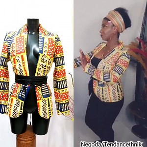 La sublime veste Onyo Taille L est disponible Sur la France. Vous pouvez l'avoir via ce lien : https://www.tendancethnik.com/p/veste-dame-onyo/ ou contactez nous via WhatsApp Business ( 33) 6 56 72 44 37 Livraison possible partout dans le monde au frais du client Ps: la couleur réelle de la veste est celle de la photo. Sur la vidéo il y'a la présence d'un filtre 😍. | TENDANCETHNIK