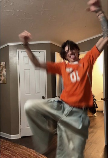 The Excitement of the Bubbly Dance Trend