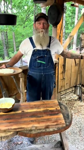 37K views · 1.1K reactions | What we cooked today #cacestbonseasoning #voodooseasoning #cookingwithcajun #whatwecookedtoday #FoodTok #outdoorcooking #cajuninthemountains #foodporn #cinnamonroll | Cooking with | Facebook