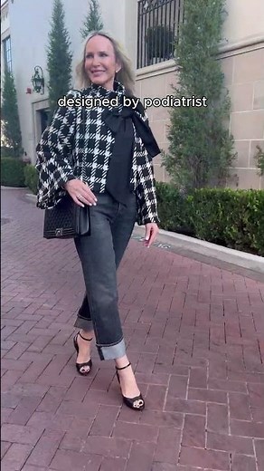 Podiatrist-Designed Heels That Don’t Hurt | Adriana Sandals Review