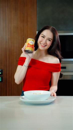 Mega Prime on Instagram: "This season, I love making dishes extra special 🎄✨ Mushroom clam chowder with Mega Prime Pieces and Stem Mushroom is creamy, comforting, at may lutong chef level sarap! Ikaw, ishare mo naman ang mga dishes na gusto mong i-chef level this holiday! 🧡 #ChefLevelSarap #MegaPrime"