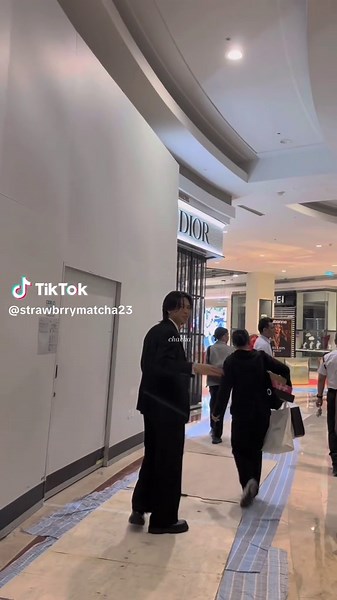 Nadhir dan Chacha: Suka Ngedate Berdua!