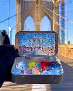 91K views · 334 reactions | A realistic painting of the Brooklyn bridge! | MetDaan DIY | Facebook