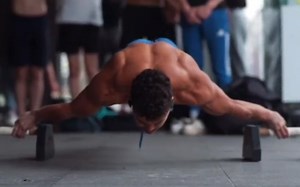 leevan最新动态 新的风格 街健