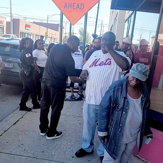 THE LINE AT Pookie Crack Cakes LLC WAS A BLOCK LONG. THANK YOU TO EVERYONE THAT SHOWED UP AND OUT FOR US TODAY!!! WE TRULY APPRECIATE YOU! THERE WERE PEOPLE FROM ALL OVER THE WORLD! 🙏🏽🙏🏽🙏🏽 GOD IS DOING EXCEEDINGLY ABUNDANTLY ABOVE ALL I COULD THINK OR IMAGINE. WE'RE #SOLDOUT!!! HOPE EVERYONE ENJOY LABOR DAY WEEKEND! WE WILL BE CLOSED THIS TUESDAY SEPT 3RD. SEE YALL WEDNESDAY SEPT 4TH. #fyp #bakery #cakes 105 E 47TH ST #chicago #touristattraction #tourism | Pookie Crack Cakes LLC