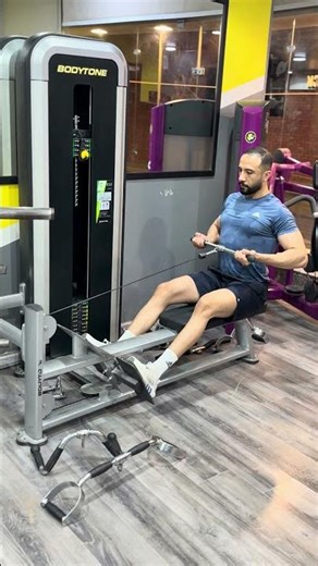 seated row bar reverse grip.