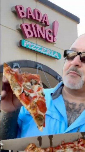 Bada Bing Pizza REVIEW #pizzareview #food #badabing #pizza #review #sopranos