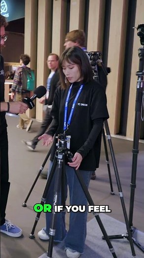 YC Onion Tako one-touch-leveling tripod