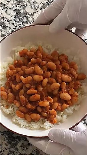 Meatless Dried Bean Stew in a Pot ✅ Buttered Rice Recipe 💯 #driedbeans #rice #shorts
