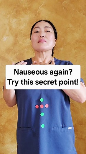Comment “NAUSEA” for my full guide! Nauseous? Acid reflux? Morning sickness? Try this acupressure point that works fast — especially when nothing else does. 🎯 Located just above the belly button and slightly to the side, Kidney 21 is a powerful point backed by research to calm the stomach and ease nausea. #NauseaRelief #AcidRefluxHelp #MorningSicknessSupport #AcupressurePoints #Kidney21 #DigestiveHealth #PregnancyTips #NaturalRelief #TCMForNausea #LeeAcupuncture #HolisticHealing #EasternMedicin
