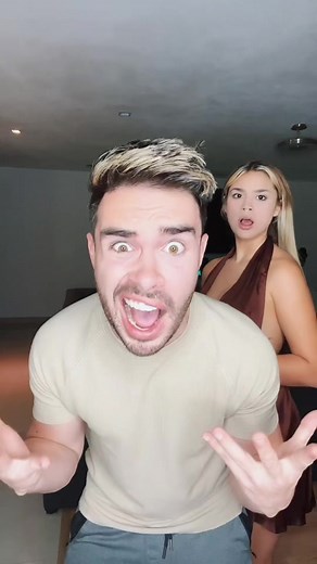 Es broma amigos me ilusioné mucho jajaja 😎 @mariajulissa13