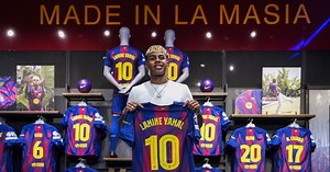 FC Barcelone I Lamine Yamal prolonge jusqu'en 2031 et hérite du numéro 10