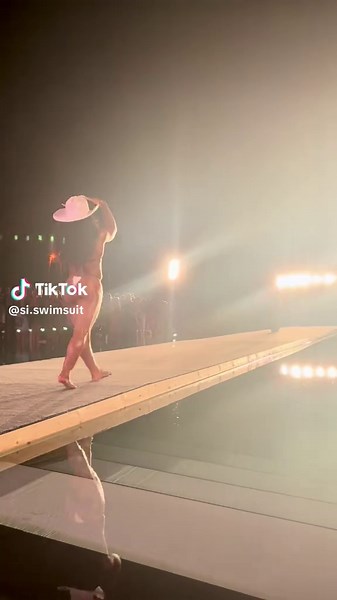 Statement(s) made. #SISwimsuit #SISwim25 #RunwayShow #SwimWeek | Swimsuits