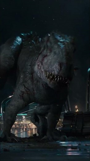 Jurassic World | Dragged into the Water