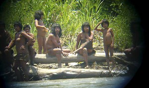 Rare footage- First contact made with isolated Amazon jungle tribe