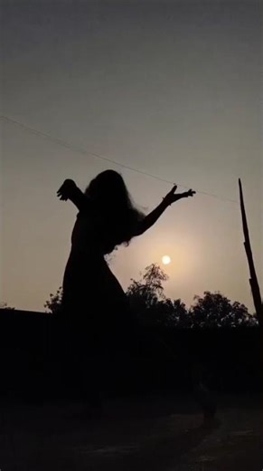 ||Bol na halka halka || dancing by Reya bera