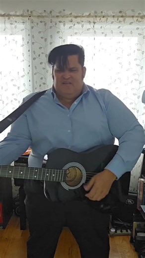 That's alright mama , Elvis Presley | Nelson Mendez