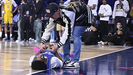Magic's Jase Richardson suffers scary fall during dunk contest