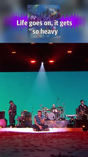 16,000 Wristbands Lighting Up The O2 for Paradise 🌟