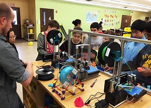 A Blocks-Based Design Program Lets Kids Code Their Own 3-D Creations