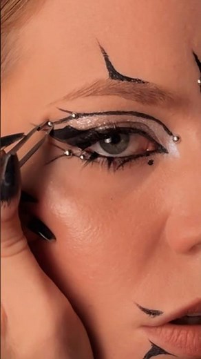 Fake Piercings: Step-by-Step