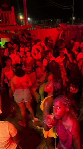 Best things to do in Nassau, Bahamas? 🇧🇸 Experience a real Bahamian Wednesday at Dollar Wednesdays at The Bay! 🍻🔥 If you’re visiting The Bahamas and want authentic island vibes, great music, local food, cold drinks, and the best crowd in Nassau, this is where you’ll find it. 🌴 $1 Entry before 9PM 🍗 $1 Wings before 11:11PM 🥃 $1 Drinks & Shots before 11:11PM Whether you’re on vacation, celebrating a birthday, or just looking for an unforgettable night, there’s only one place to be on a Wedn