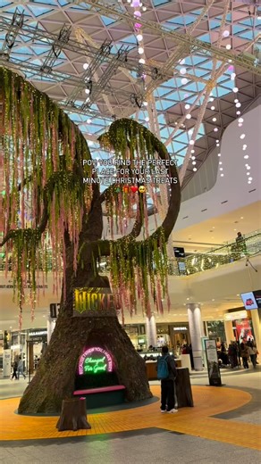 Grab them whilst they’re still out! #patiserie #chocolatelover #sweettreat #theeclecticcollection | The Eclectic Collection