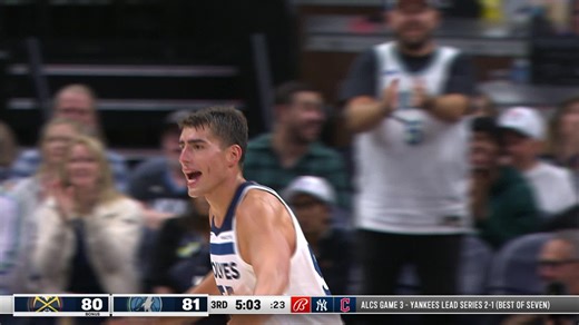 Luka Garza knocks down the jumper