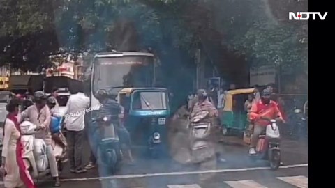 Video: Woman Confronts Driver After Bus Touches Car, Gets Nearly Run Over