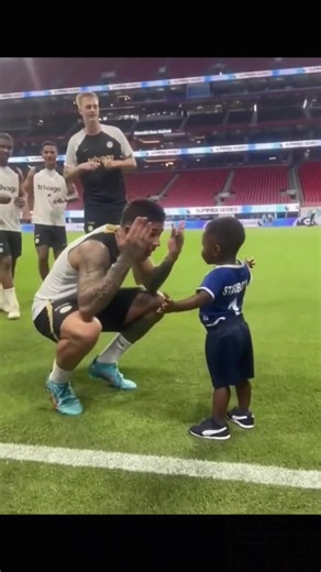 Football motivation Cristiano Ronaldo quel homme