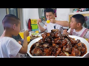"Sweet and sour pork ribs" + salt and pepper shrimp, dinner on the weekend, family dinner, happy!