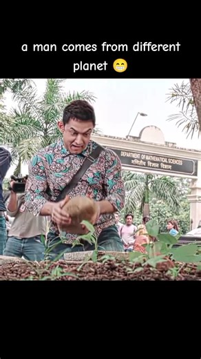 MG movie #viraltiktok #creatorsearchinsights a man comes from different planet and suddenly discovered human being