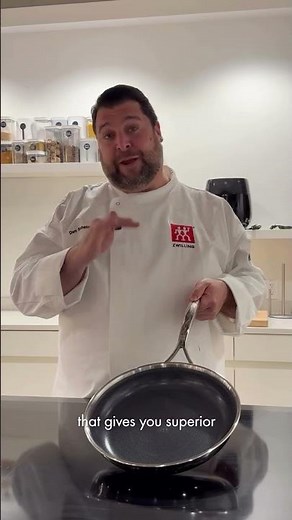 Upgrade your cookware to Peak, our newest non-toxic ceramic nonstick-coated line 🍳