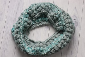 Braided Puff Stitch Cowl Crochet Pattern | Rich Textures Crochet