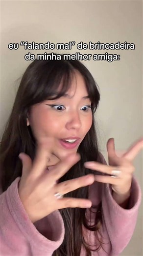 SÓ EU QUE SOU A MELHOR AMIGA DELA POSSO FALAR MAL!!😡😹 vcs concordam??