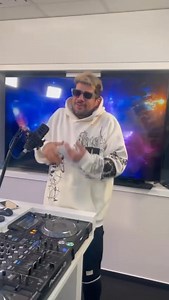 Adam Ajkay is várja a szavazatokat a Rádió 1 DJ Szavazáson! 🤩 👉🏻 radio1.hu/djszavazas | Rádió 1