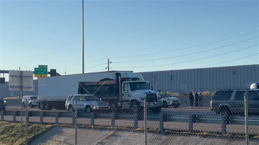 85K views · 62 reactions | #Breaking: We are starting to see tow trucks hooking up the four vehicles involved in a crash. This is I-70 west at Peoria. The only lane blocked right now is express. Once they move, all the lanes will be open. | Brian Sherrod CBS Colorado | Facebook