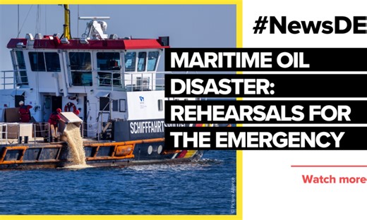 Oil disaster in the sea: emergency forces rehearse emergency case